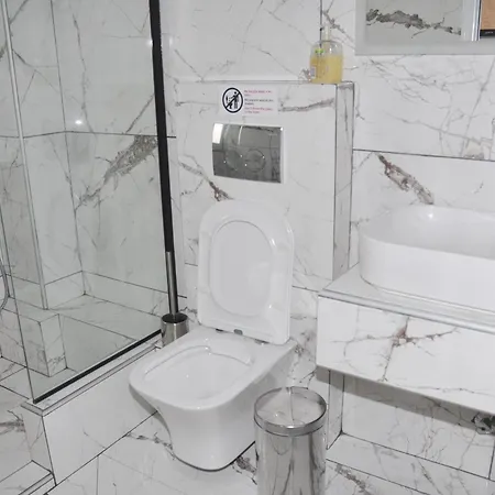 Nakis Seasons Tatil Evi *