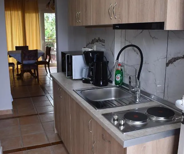 Ferienhaus Nakis Seasons *